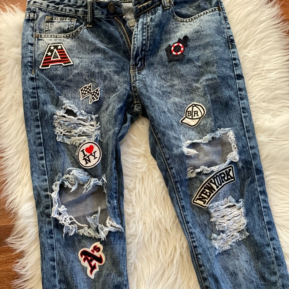 Distressed Jeans with Patches